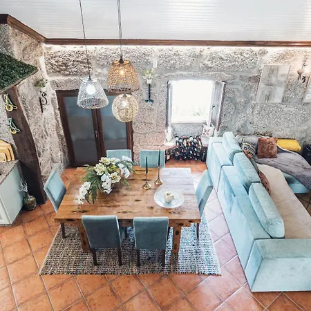 Jacuzzy Luxury Geres Stone House فيلة
